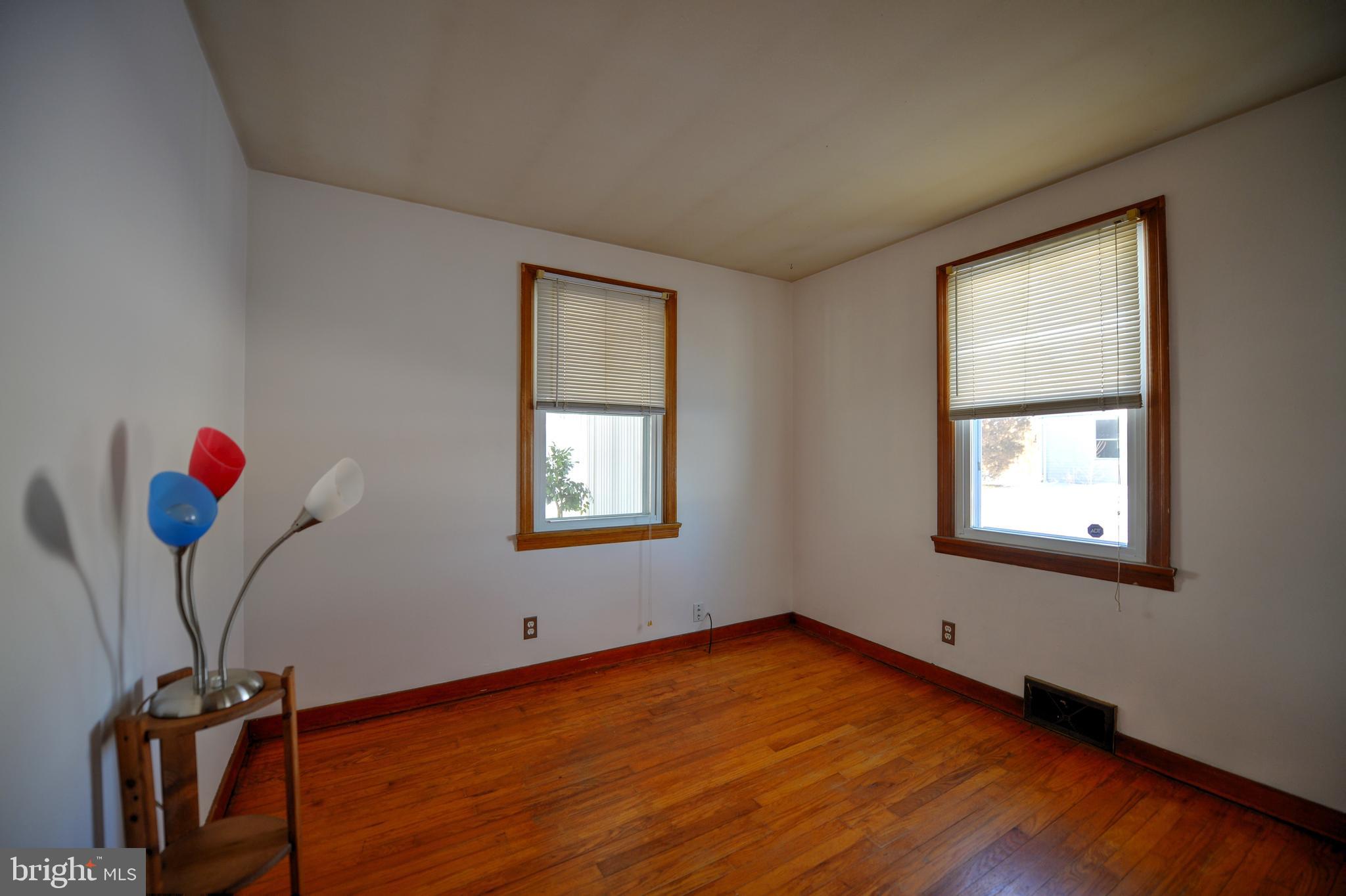51 Silver Spring Road Mechanicsburg, PA 17050 - Photo 10 of 19 Bedroom 2