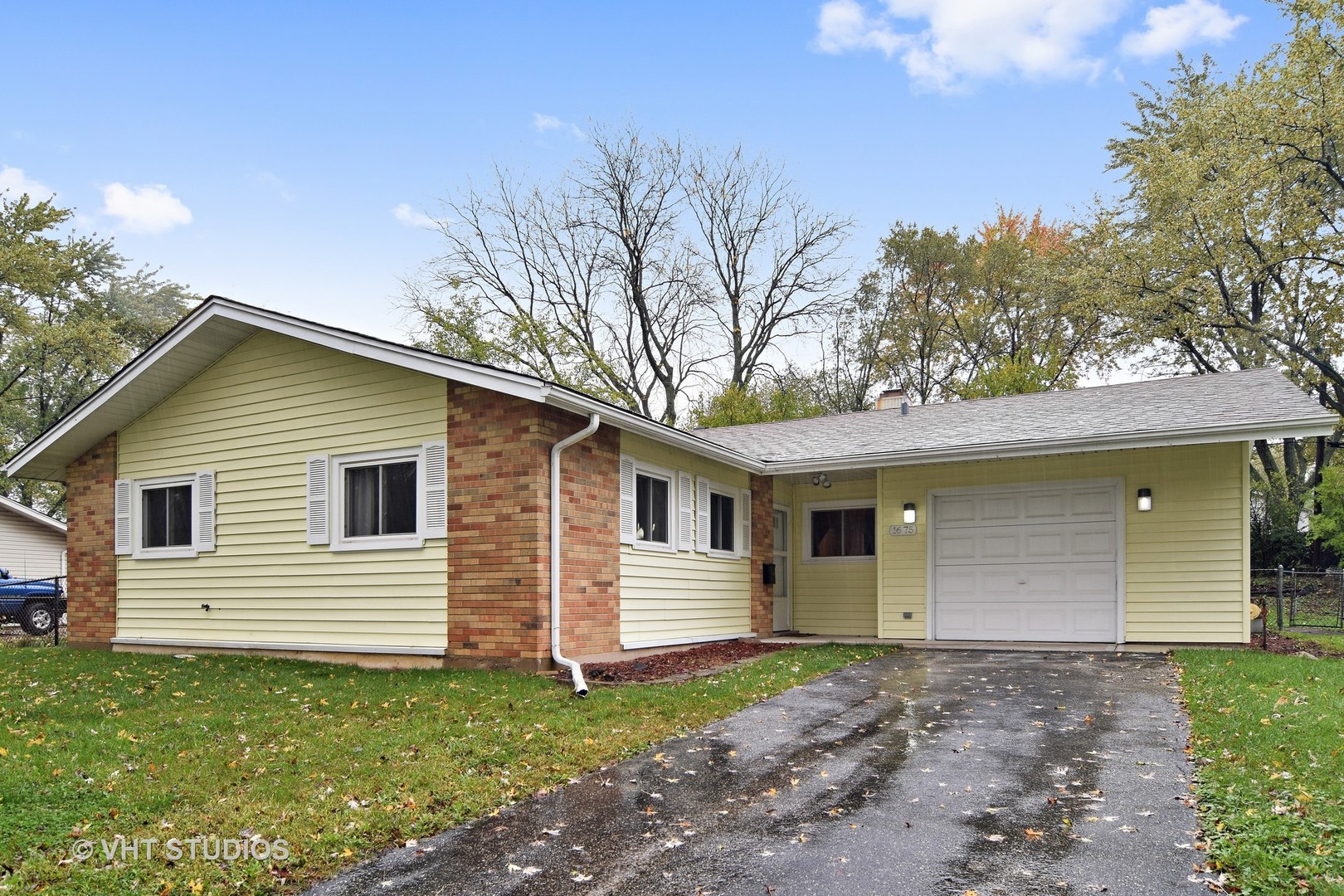 1675 Bedford Road Hoffman Estates, IL 60169 - Photo 1 of 15