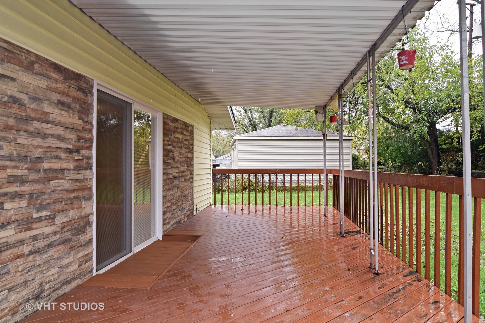1675 Bedford Road Hoffman Estates, IL 60169 - Photo 14 of 15