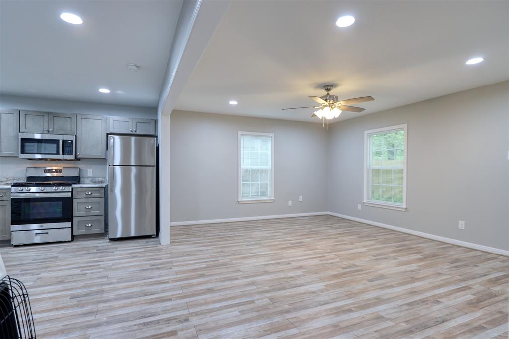1545 Reuter Avenue Waco, TX 76708 - Photo 15 of 31 Open view of living and kitchen area