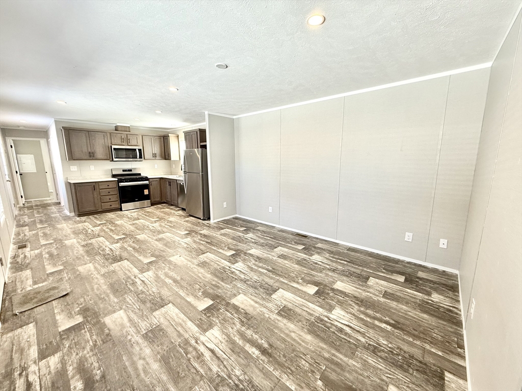 51 Monson Turnpike Road, Unit 1052 Ware, MA 01082 - Photo 5 of 17