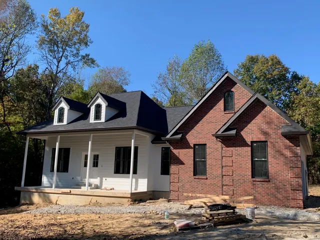 $365,000 | 11430 East Wagner Road, Solsberry, IN 47459