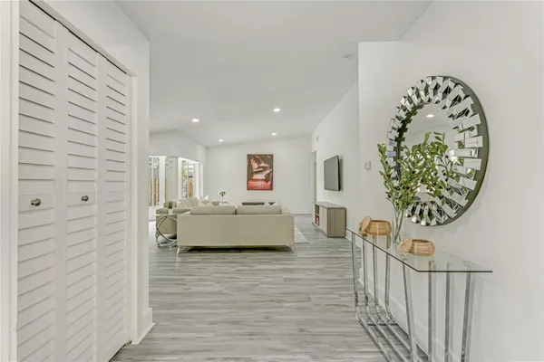 $4,950 | 16643 Redwood Way, Weston, FL 33326