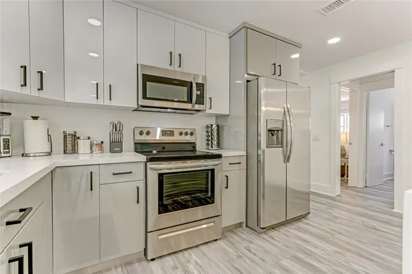 $4,950 | 16643 Redwood Way, Weston, FL 33326