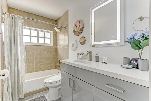 $4,950 | 16643 Redwood Way, Weston, FL 33326