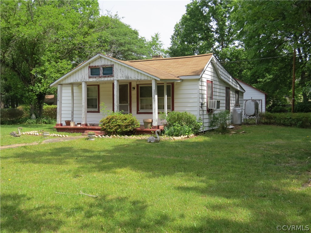 9621 Lori Road Chesterfield, VA 23832 - Photo 6 of 39 Gallery Image 6