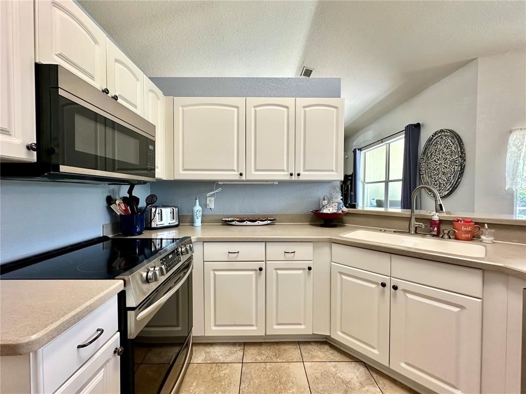 13073 Southwest 3rd Court Ocala, FL 34473 - Photo 6 of 28