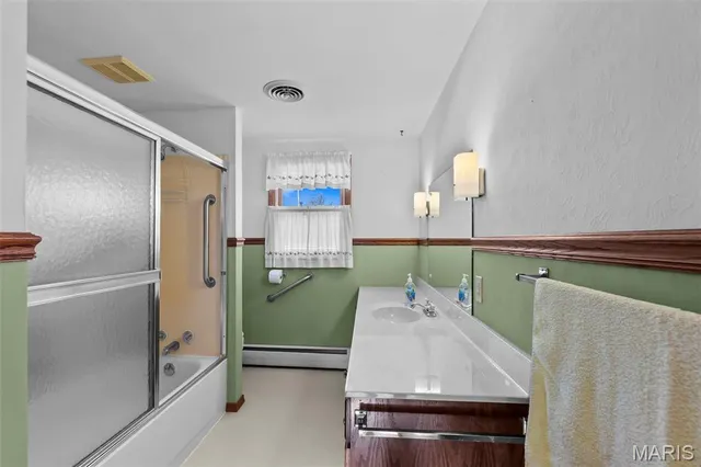 $199,000 | 1066 Hume Street, Perryville, MO 63775