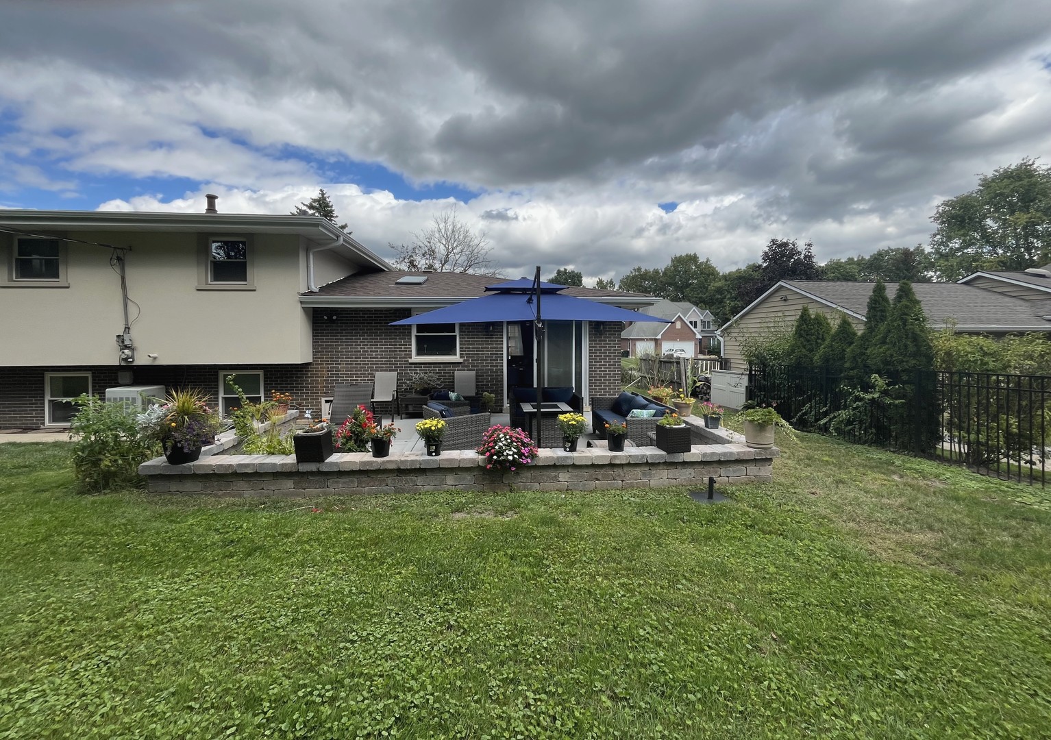 16W311 93rd Place Burr Ridge, IL 60527 - Photo 25 of 27 Gallery Image 25