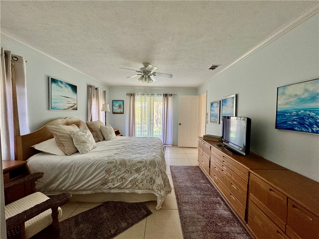 1946 Surfside Terrace Vero Beach, FL 32963 - Photo 18 of 36