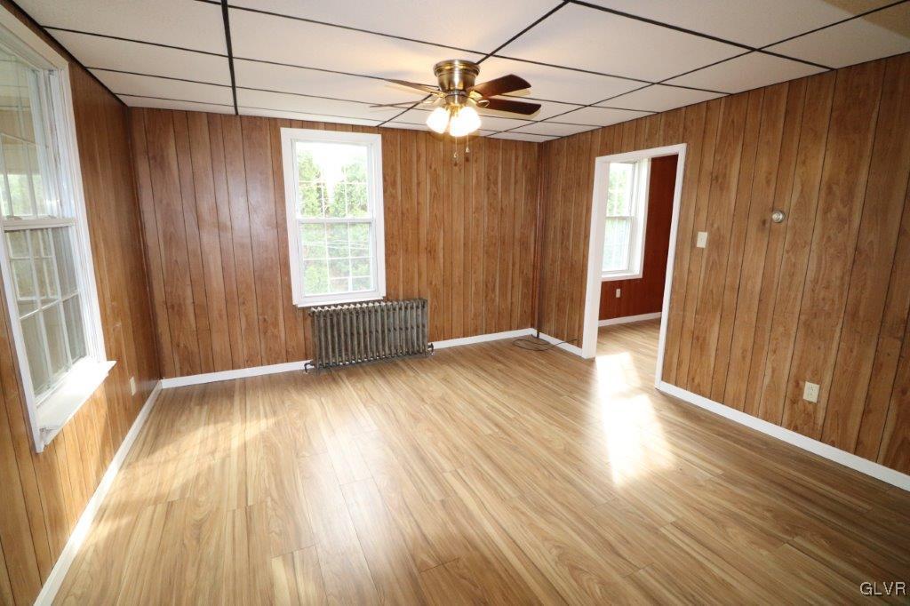 1886 Dinkey Road Lehighton, PA 18235 - Photo 5 of 39 Living Room