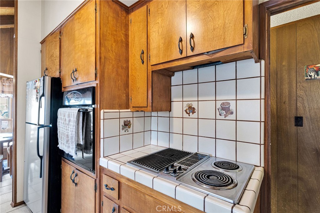 2046 Thrush Road Wrightwood, CA 92397 - Photo 20 of 44