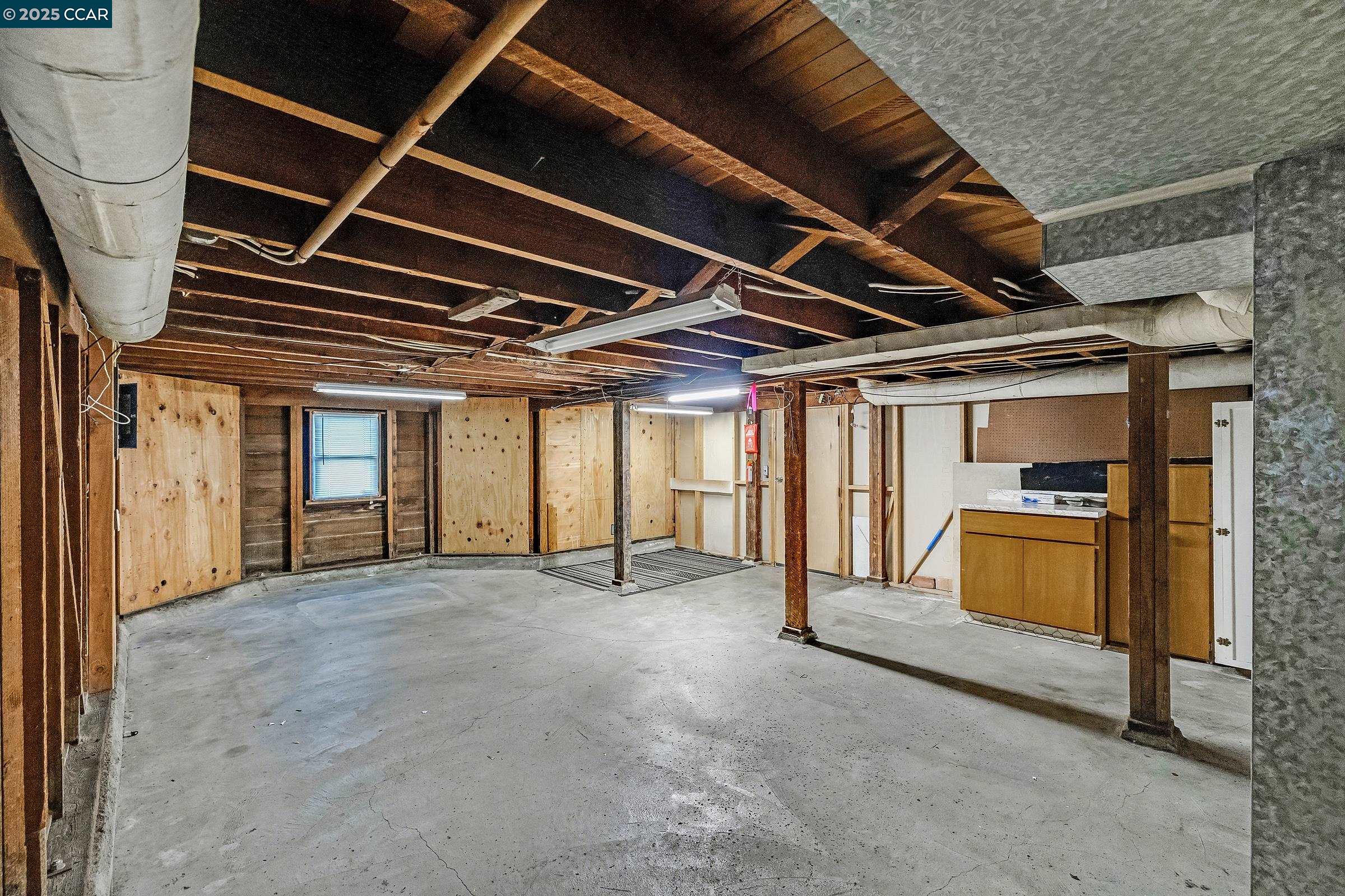 610 Quinan Street Pinole, CA 94564 - Photo 33 of 41 a view of an empty room