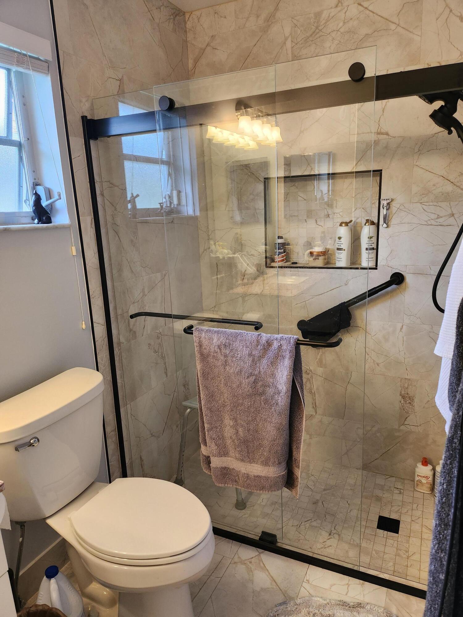 8951 Sunnywood Place Boca Raton, FL 33496 - Photo 29 of 47 8951 SUNNYWOOD PL Boca master bath