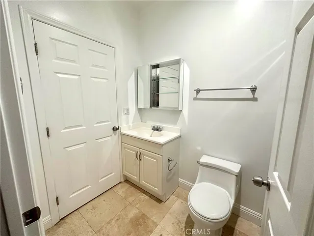 $4,950 | 7245 Baek Court, Van Nuys, CA 91405