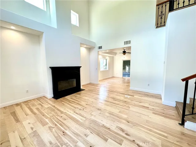 $4,950 | 7245 Baek Court, Van Nuys, CA 91405