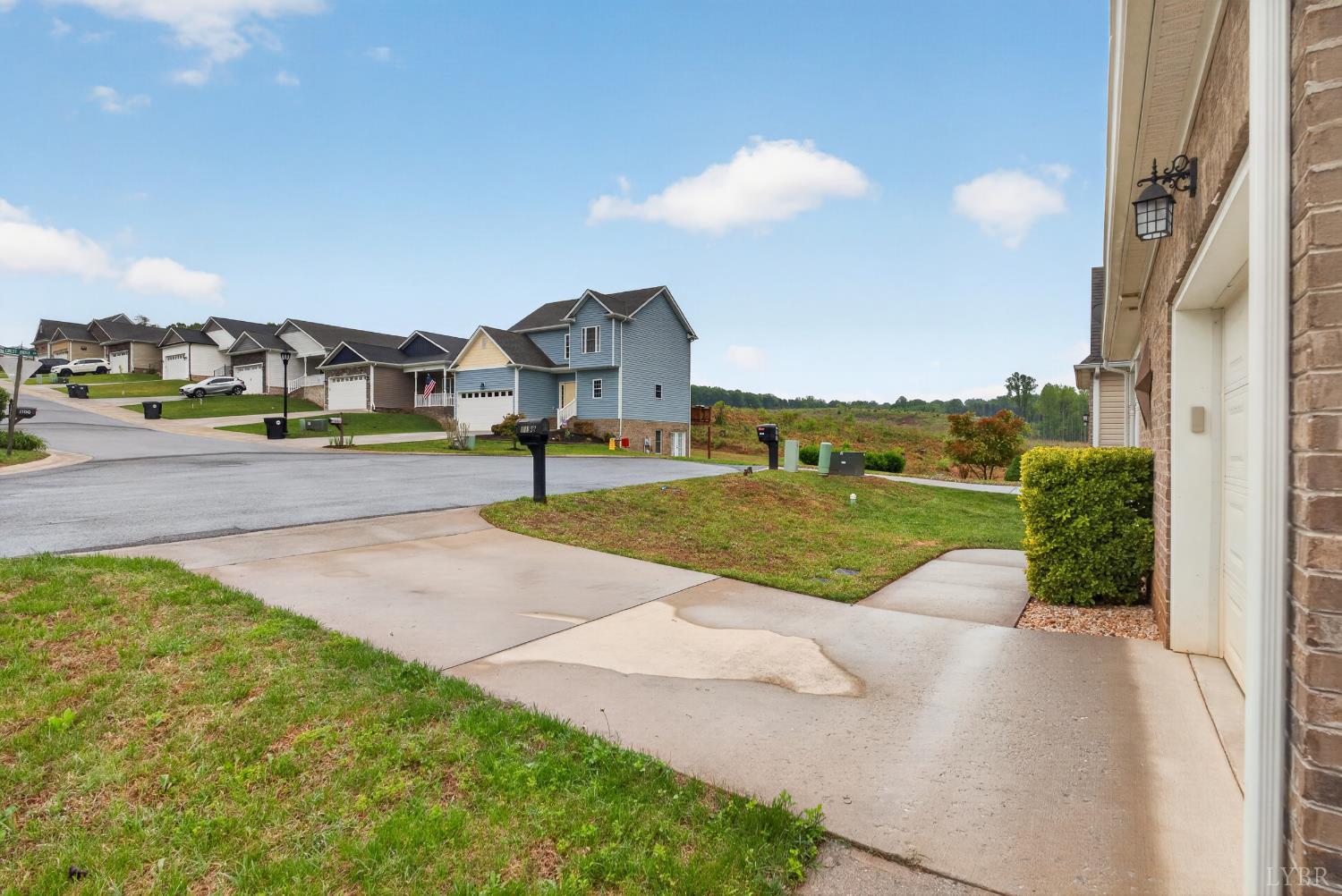 1198 Crest Ridge Drive Bedford, VA 24523 - Photo 36 of 40 a view of a street with a houses