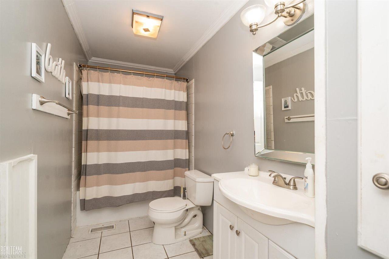 8195 Barden Road Davison, MI 48423 - Photo 15 of 23 50045821-14.JPG