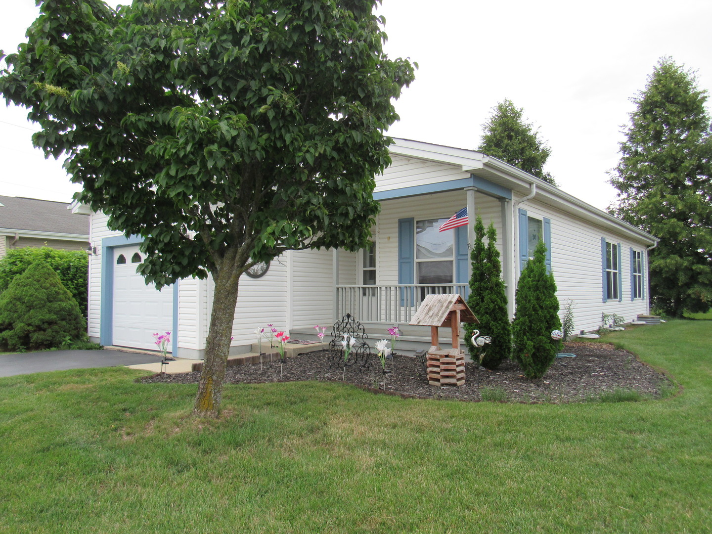 273 Rodeo Drive Grayslake, IL 60030 - Photo 21 of 25 Gallery Image 21