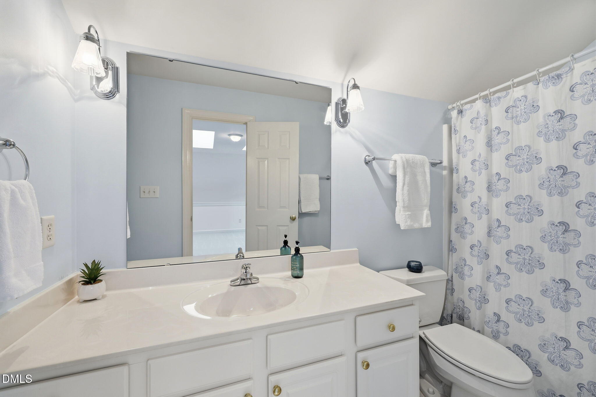 30 Innisfree Drive Durham, NC 27707 - Photo 27 of 40 40-web-or-mls-IMG_8757