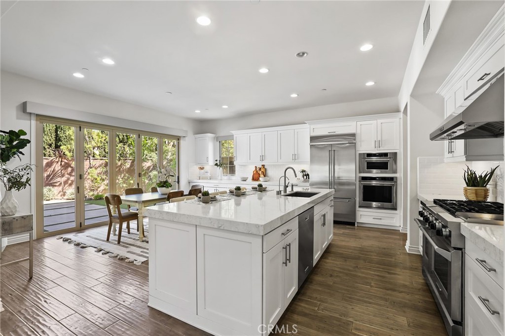 49 Saddlehorn Irvine, CA 92602 - Photo 16 of 73