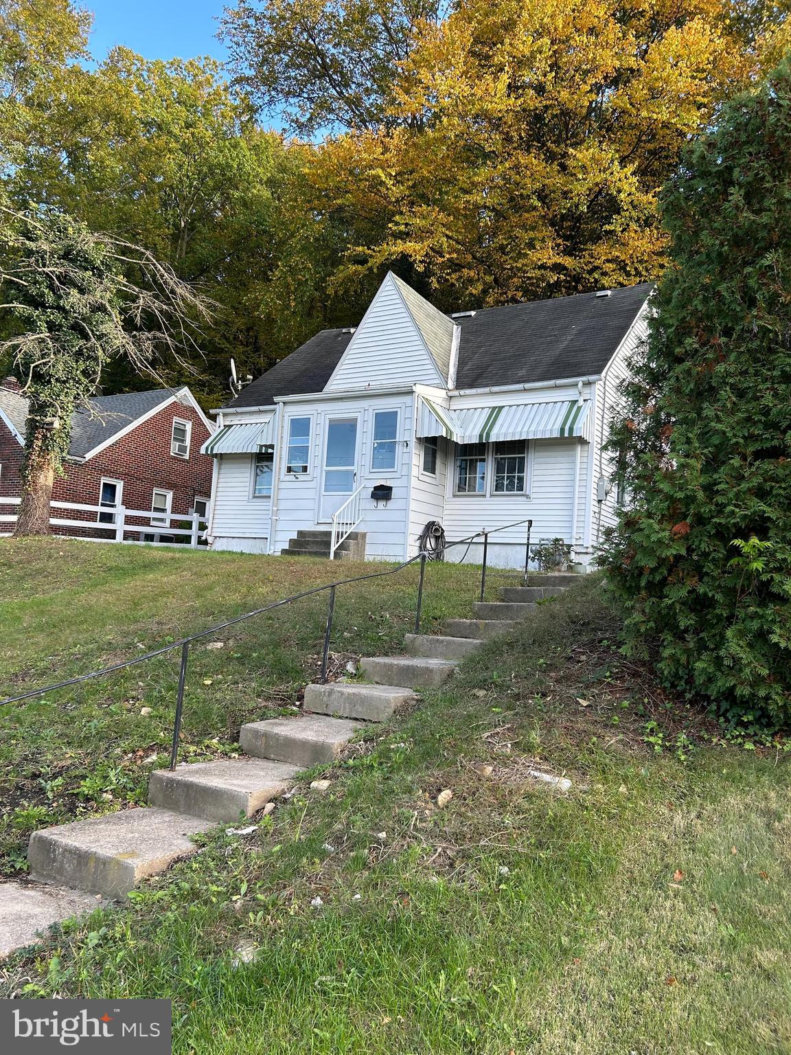 2638 Fairview Avenue Reading, PA 19606 - Photo 1 of 9