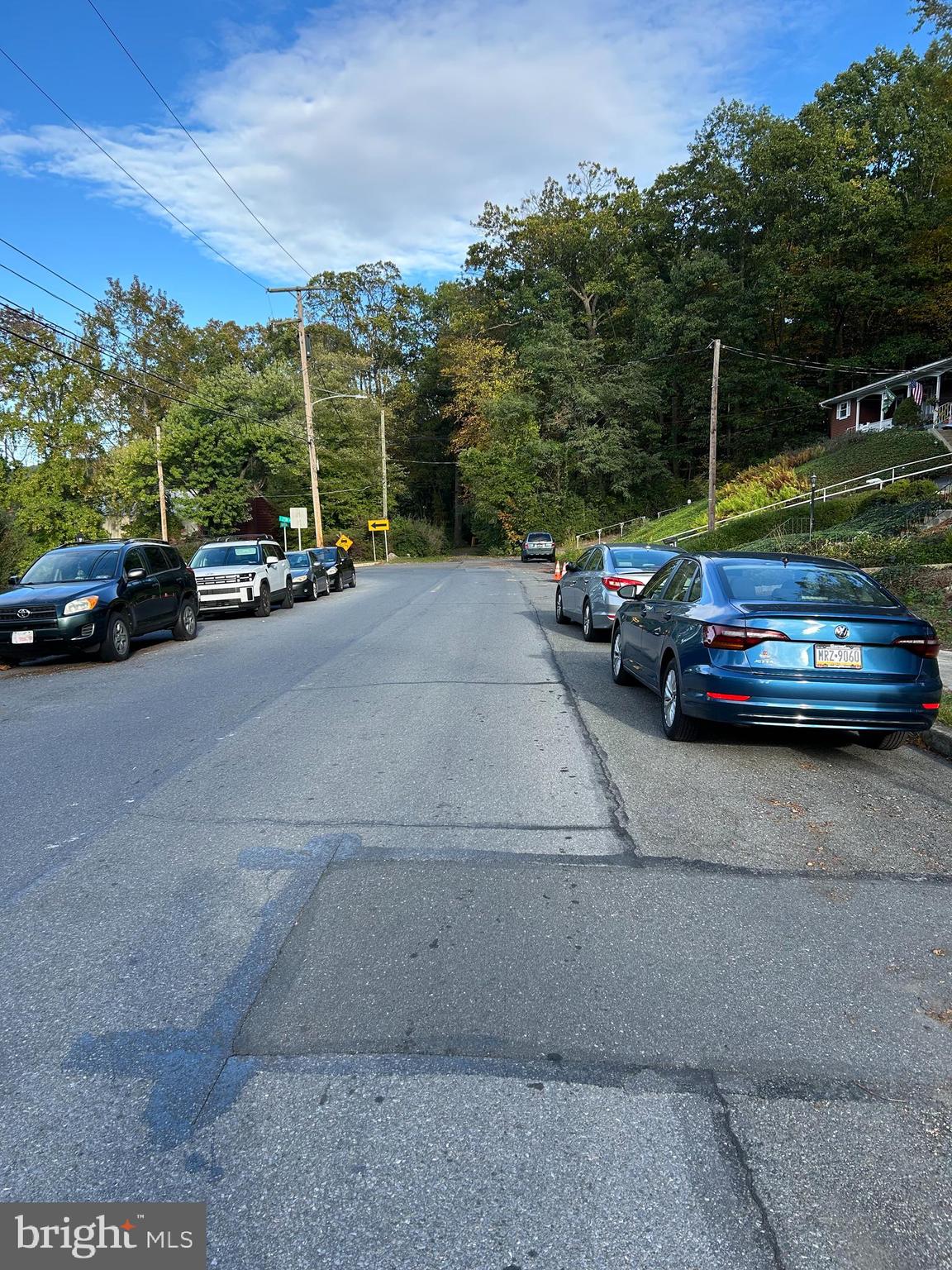 2638 Fairview Avenue Reading, PA 19606 - Photo 2 of 9