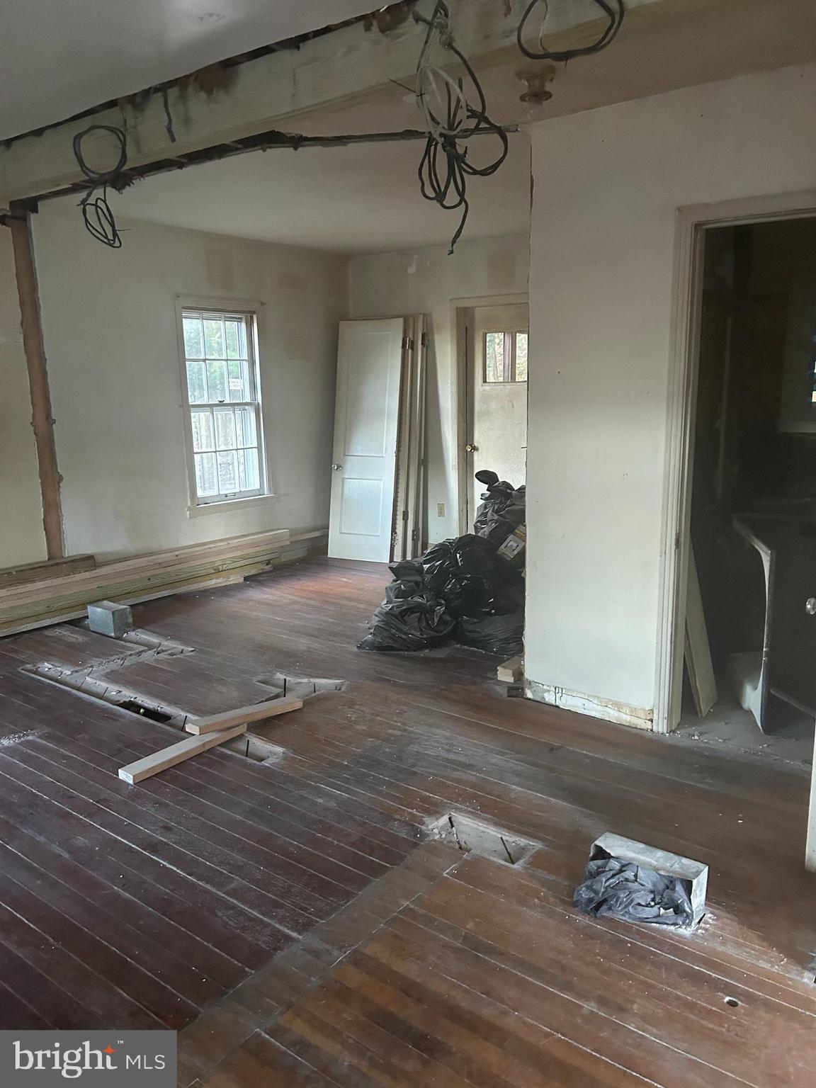 2638 Fairview Avenue Reading, PA 19606 - Photo 5 of 9