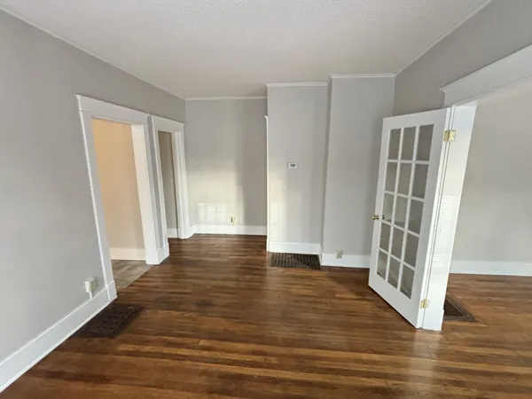 $1,595 | 949 Mansfield Street, Unit 2, Nashville, TN 37206