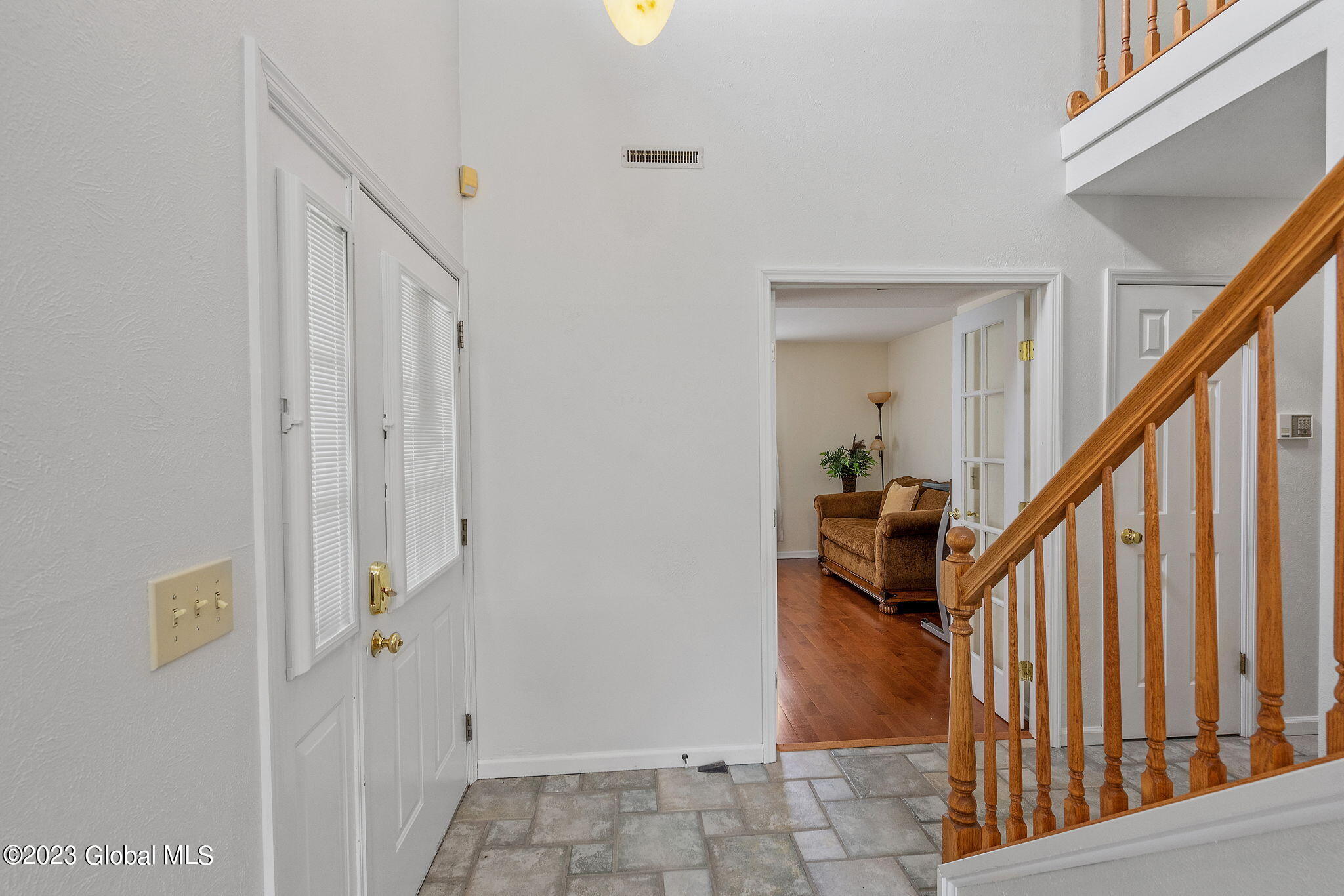 8 Highpointe Drive Troy, NY 12182 - Photo 13 of 57 33-web-or-mls-8-highpointe-dr