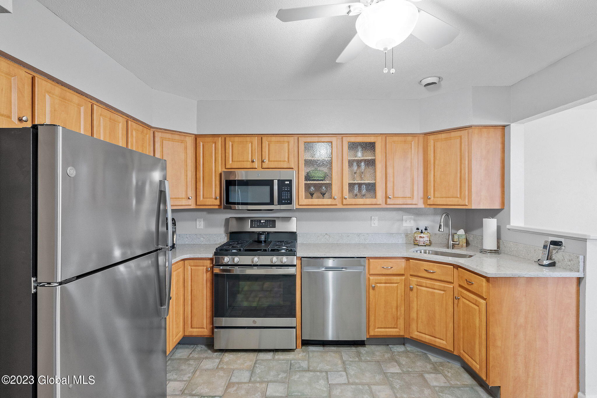 8 Highpointe Drive Troy, NY 12182 - Photo 29 of 57 47-web-or-mls-8-highpointe-dr