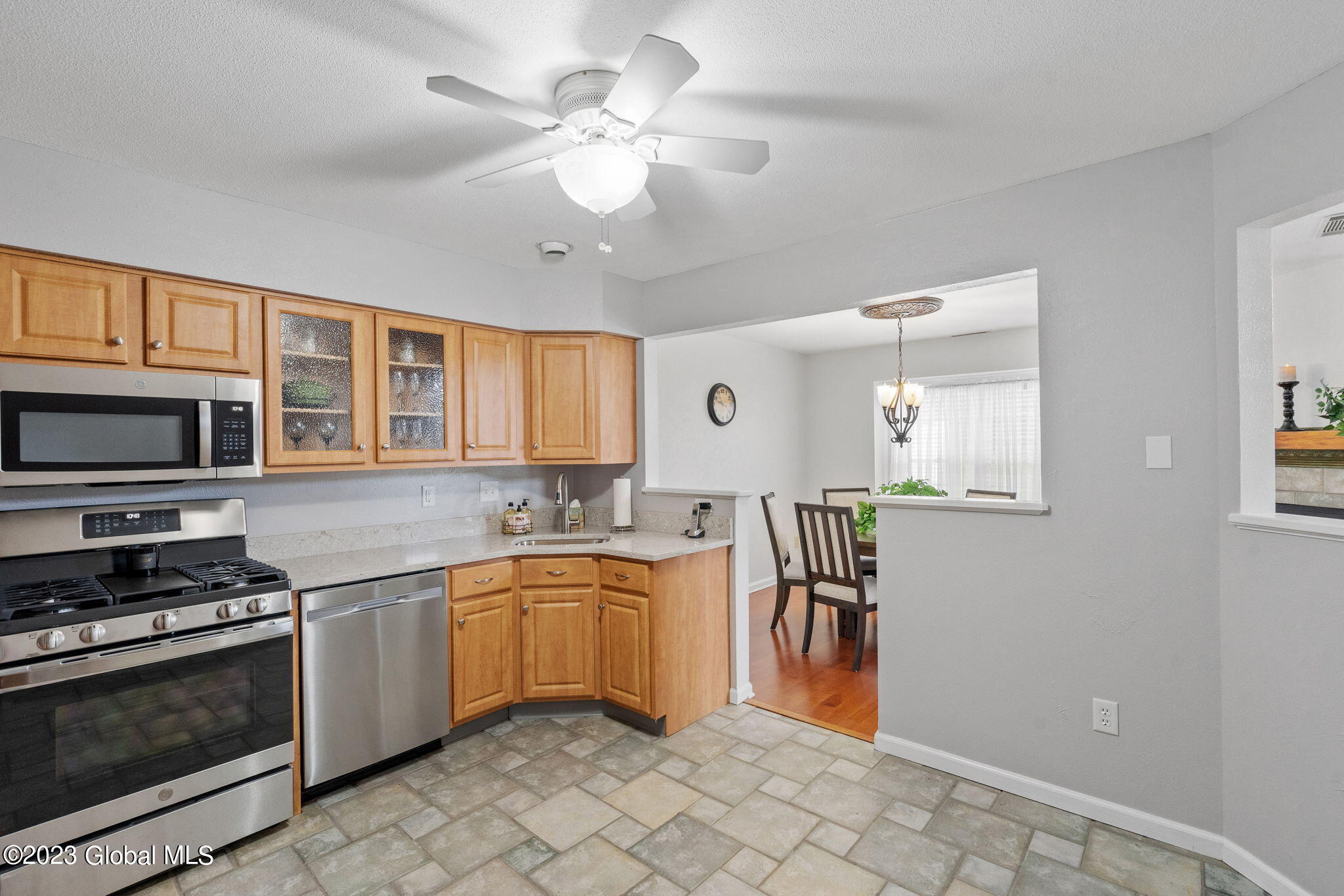 8 Highpointe Drive Troy, NY 12182 - Photo 30 of 57 48-web-or-mls-8-highpointe-dr