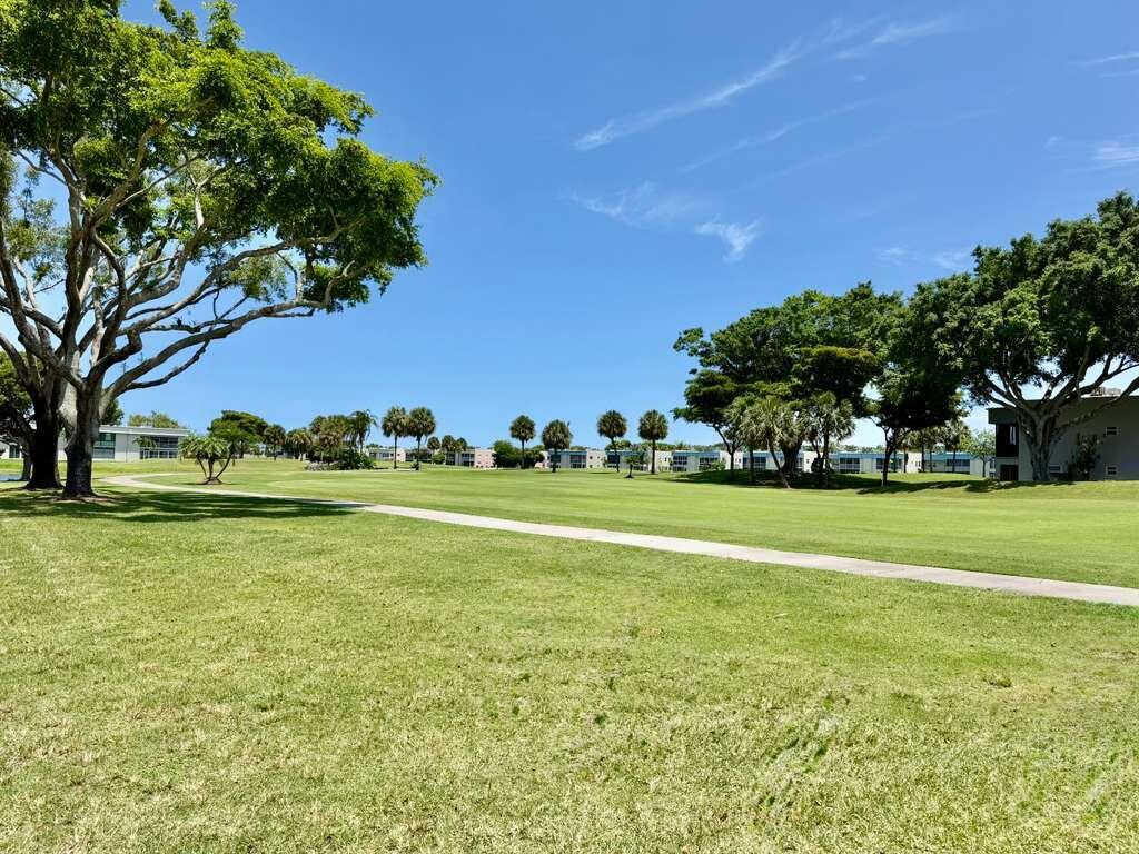 359 Capri H, Unit 359 Delray Beach, FL 33484 - Photo 23 of 23 WhatsApp Image 2026-06-19 at 17.43.14