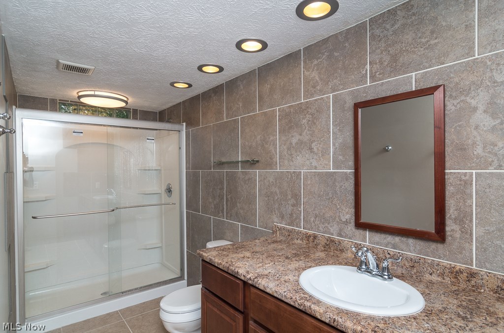 12193 Windcliff Road Strongsville, OH 44136 - Photo 15 of 25 Gallery Image 15