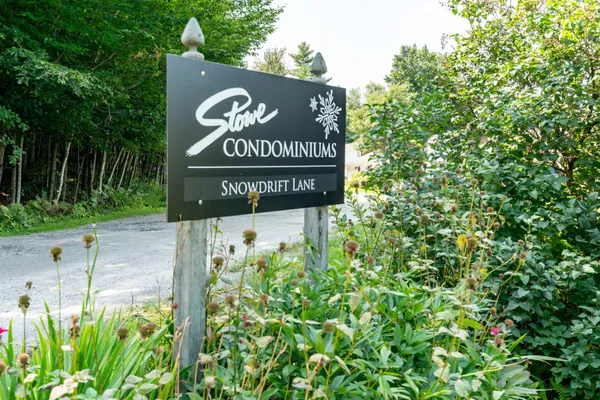 $225,000 | 24 Snowdrift Lane, Unit A3, Stowe, VT 05672