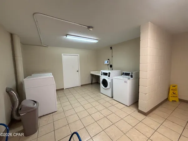 $1,200 | 8817 South Thomas Drive, Unit 404, Panama City Beach, FL 32408