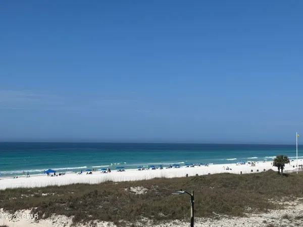 $1,200 | 8817 South Thomas Drive, Unit 404, Panama City Beach, FL 32408