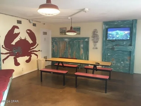 $1,200 | 8817 South Thomas Drive, Unit 404, Panama City Beach, FL 32408