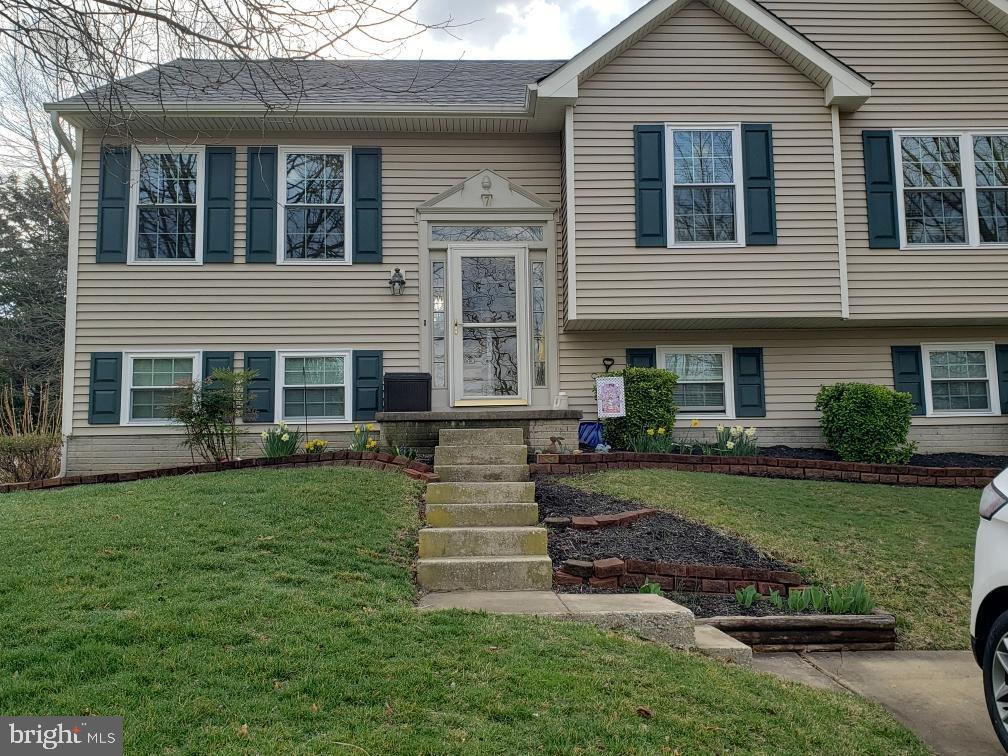 7 Bell Road Westminster, MD 21158 - Photo 1 of 46 Gallery Image 1