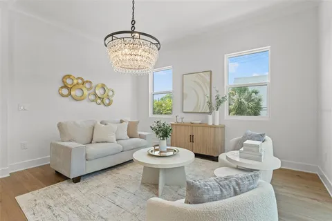 $3,795,000 | 500 East Davis Boulevard, Tampa, FL 33606