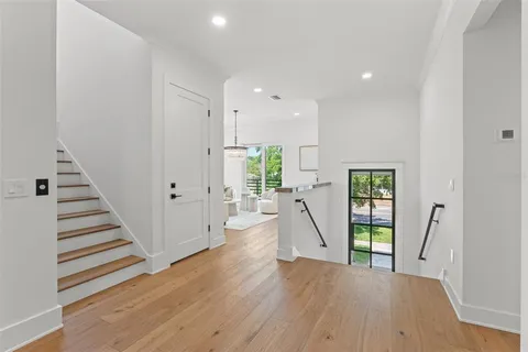 $3,795,000 | 500 East Davis Boulevard, Tampa, FL 33606