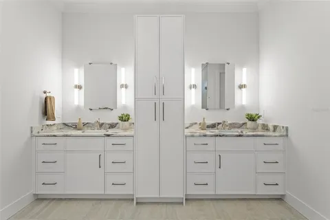 $3,795,000 | 500 East Davis Boulevard, Tampa, FL 33606