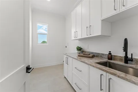 $3,795,000 | 500 East Davis Boulevard, Tampa, FL 33606