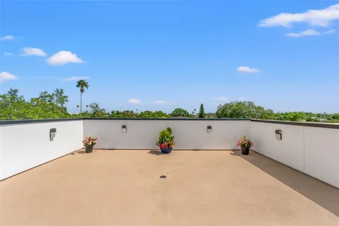 $3,795,000 | 500 East Davis Boulevard, Tampa, FL 33606