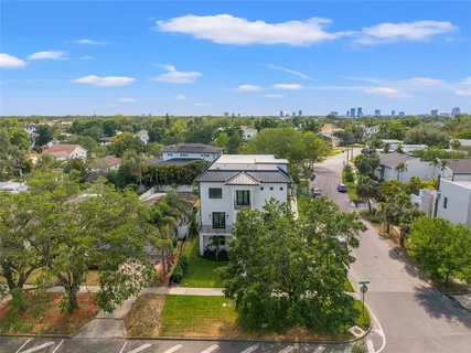$4,150,000 | 500 East Davis Boulevard, Tampa, FL 33606