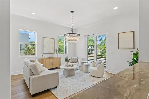 $3,795,000 | 500 East Davis Boulevard, Tampa, FL 33606