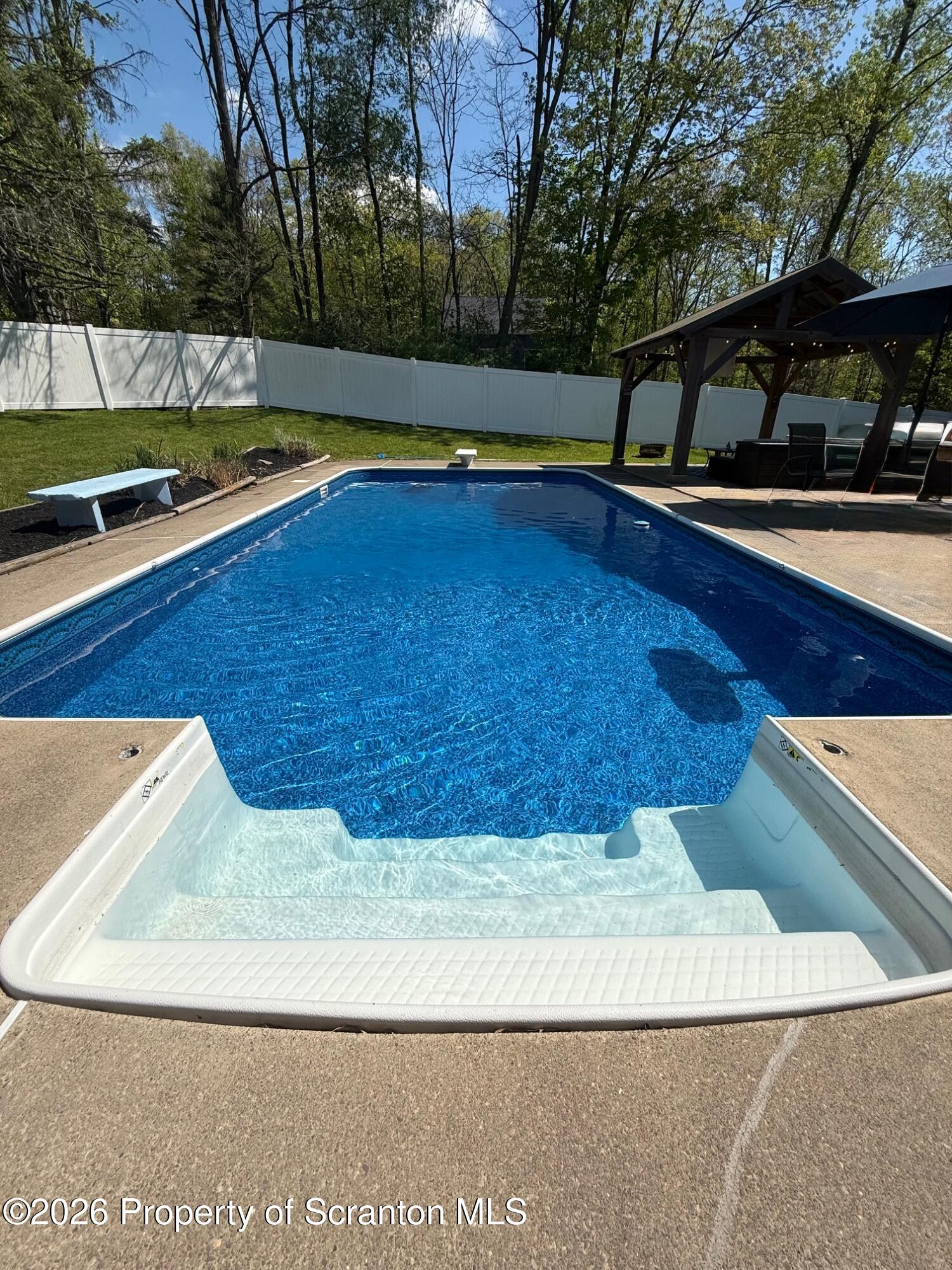 371 Lehman-Outlet Road Dallas, PA 18612 - Photo 9 of 41 IMG_3172