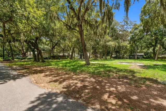a view of a golf course