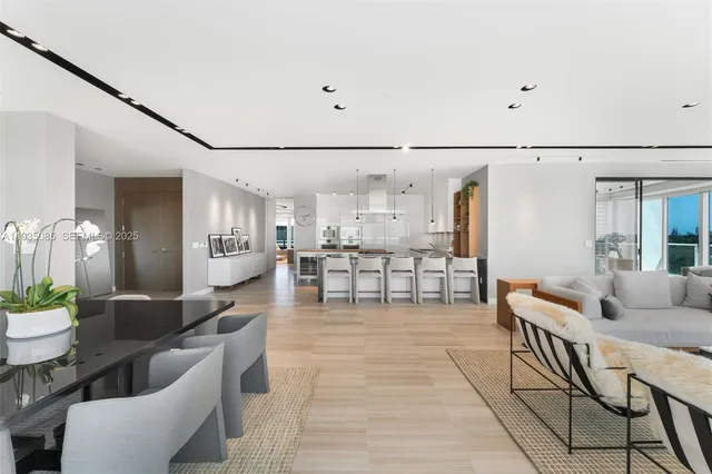 $49,500 | 4701 Meridian Avenue, Unit 512, Miami Beach, FL 33140