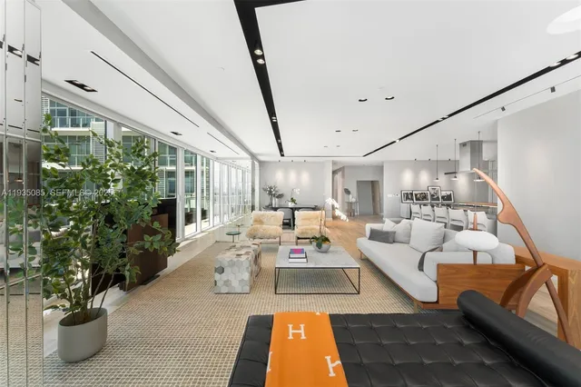 $49,500 | 4701 Meridian Avenue, Unit 512, Miami Beach, FL 33140